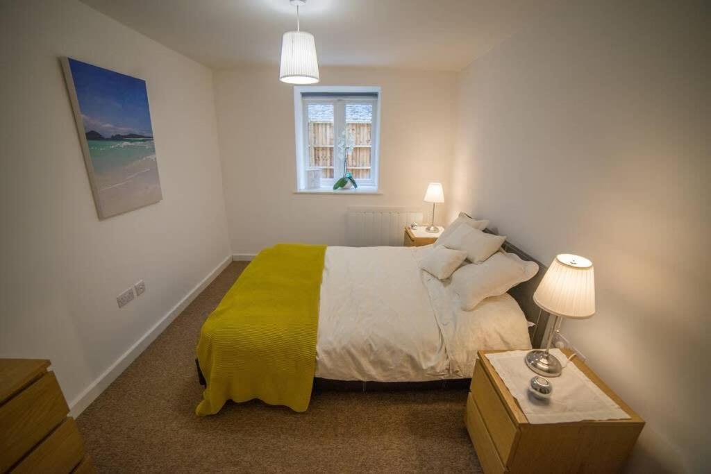 Champion Court Two Bedroom Flat Bristol Exterior foto