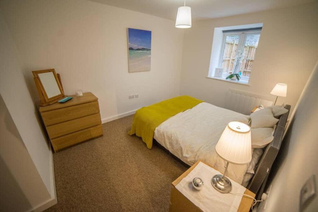 Champion Court Two Bedroom Flat Bristol Exterior foto